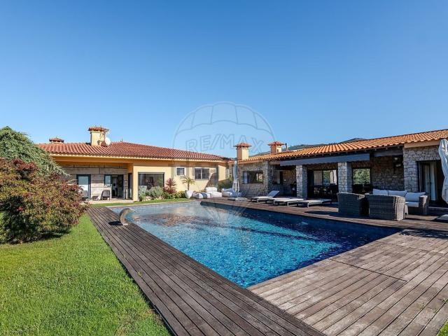 Casa venda em Santo Emilião, Póvoa de Lanhoso
