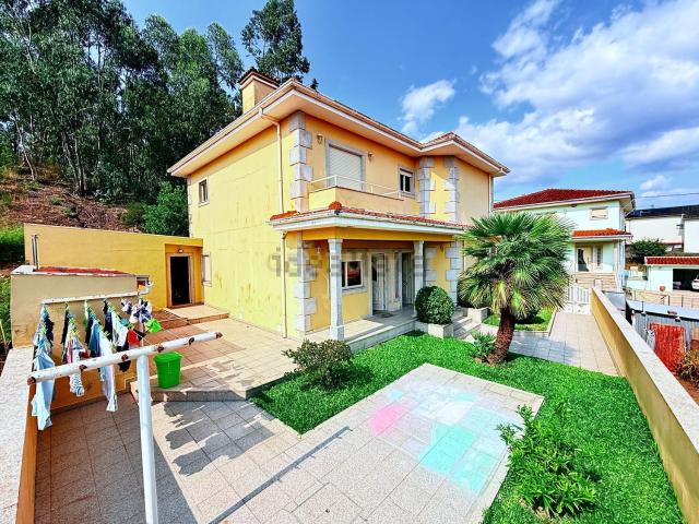 Casa venda em Póvoa De Lanhoso, Braga