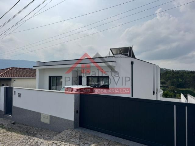 Casa venda em Areias, Sequeiró, Lama e Palmeira, Santo Tirso