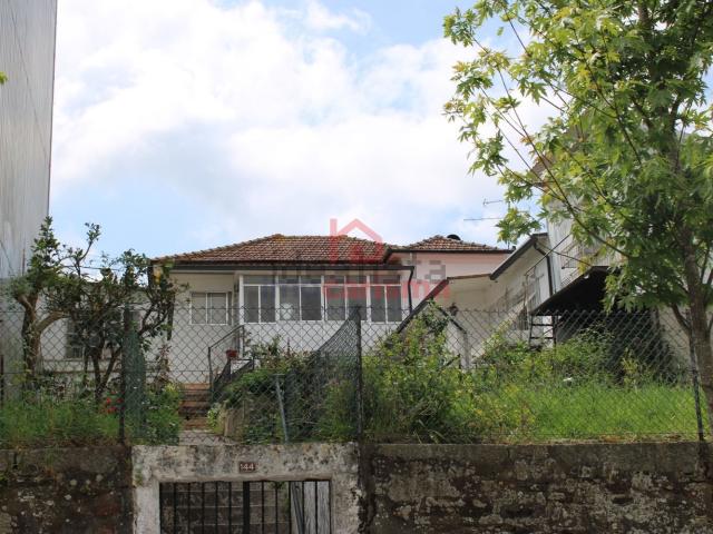 Casa venda em Burgães, Santo Tirso