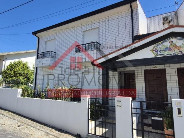 Casa venda em Santo Tirso, Porto
