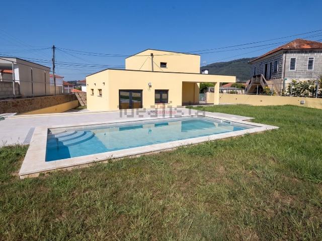 Casa venda em Santo Tirso, Porto
