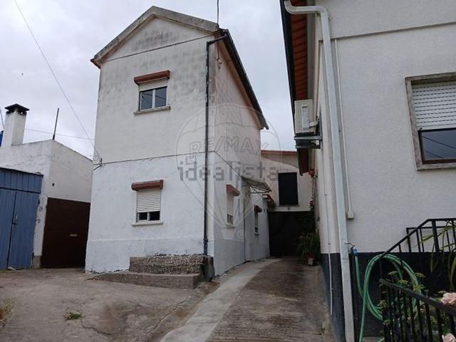 Casa venda em Ourém, Santarém