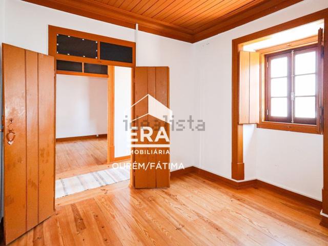 Casa venda em Peras Ruivas, Ourém