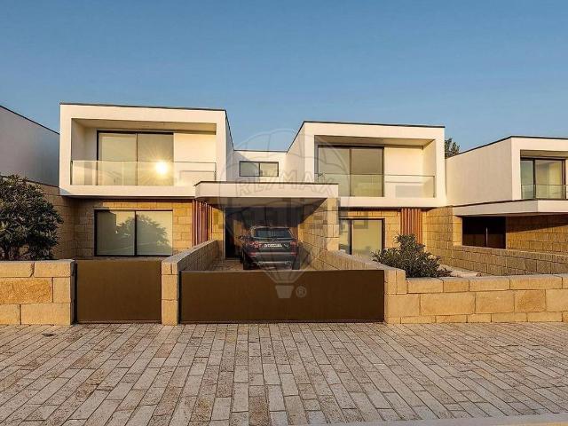 Casa venda em Felgueiras, Sendim