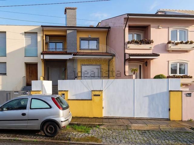 Casa venda em Árvore Grossa, Porto