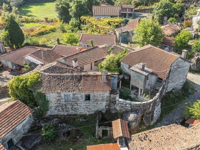 Casa venda em Póvoa De Lanhoso, Braga