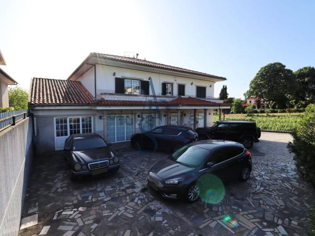Casa venda em Serzedelo, Guimarães
