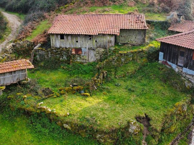Casa venda em Póvoa De Lanhoso, Braga