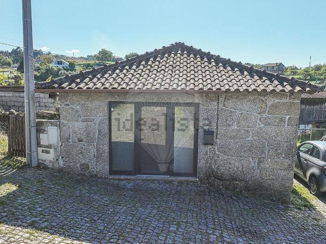 Casa alugar em Serzedelo, Póvoa de Lanhoso