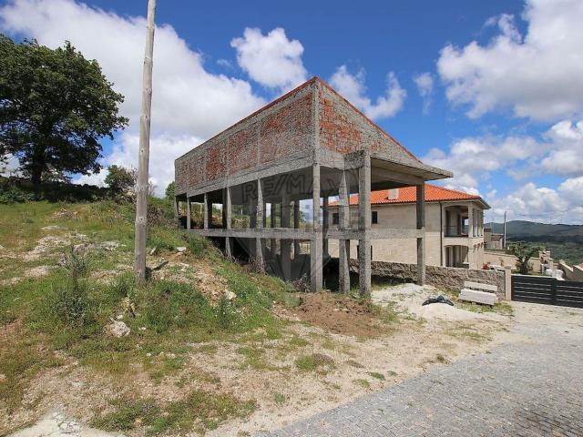 Casa venda em Covelo Do Gerez, Vila Real