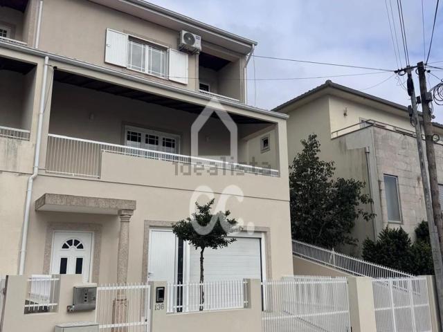 Casa venda em Lousada, Porto