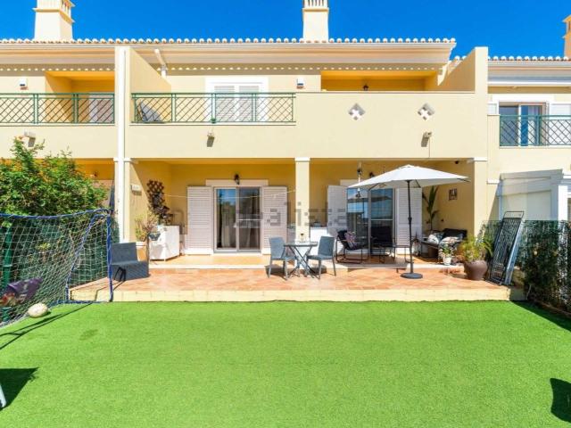 Casa venda em Poço Frito, Alcantarilha