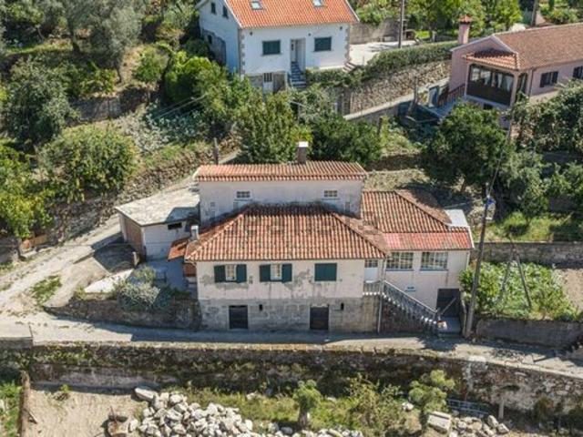 Casa venda em Duquezas, Póvoa De Lanhoso
