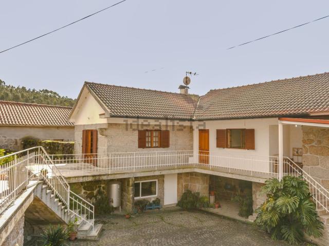 Casa venda em Póvoa De Lanhoso, Braga