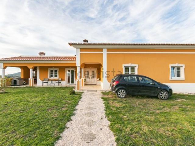 Moradia venda em Sobral De Monte Agraço
