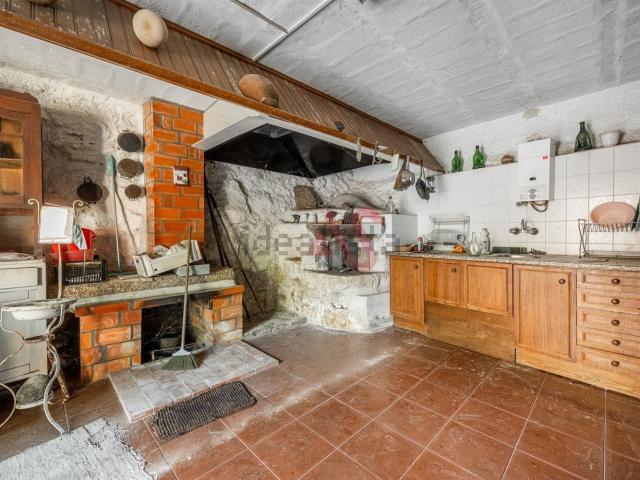 Casa venda em Souto (Santa Maria), Souto (São Salvador) e Gondomar, Guimarães