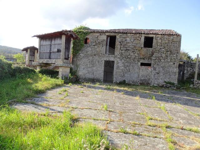 Quinta venda em Oliveira De Frades, Viseu