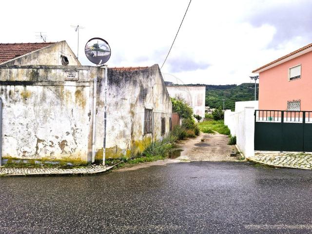 Terreno venda em Quinta das Oliveiras, Santiago Dos Velhos