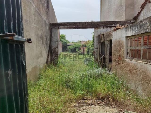 Casa venda em Cortiçóis, Almeirim