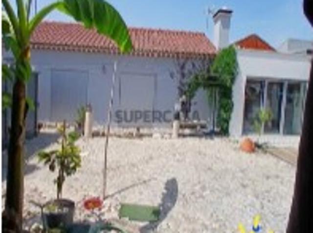Casa venda em Arnal, Leiria