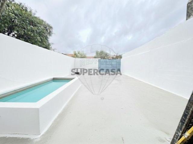 Casa venda em Falcoeiras, Redondo