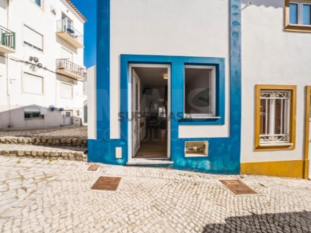 Casa venda em Pederneira, Leiria
