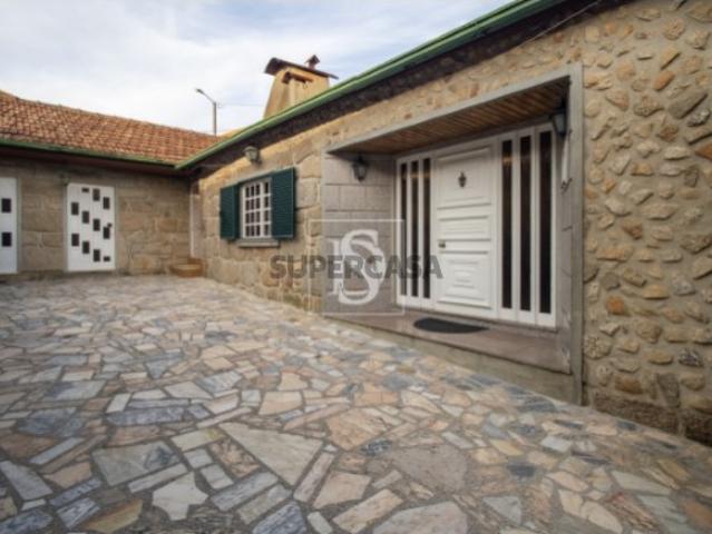 Casa venda em Paredes