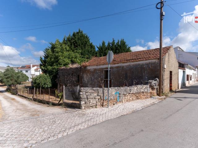 Casa venda em Alcanena, Santarém