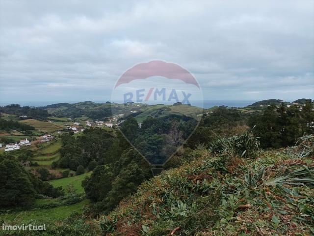 Moradia venda em Ilha De Santa Maria