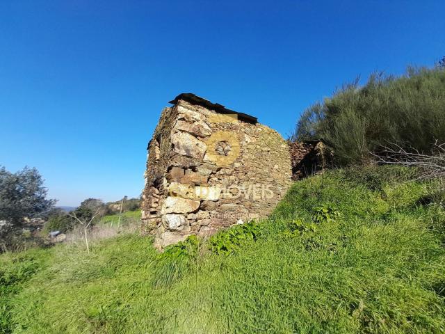 Moradia venda em Castelo De Paiva, Oliveira do Arda