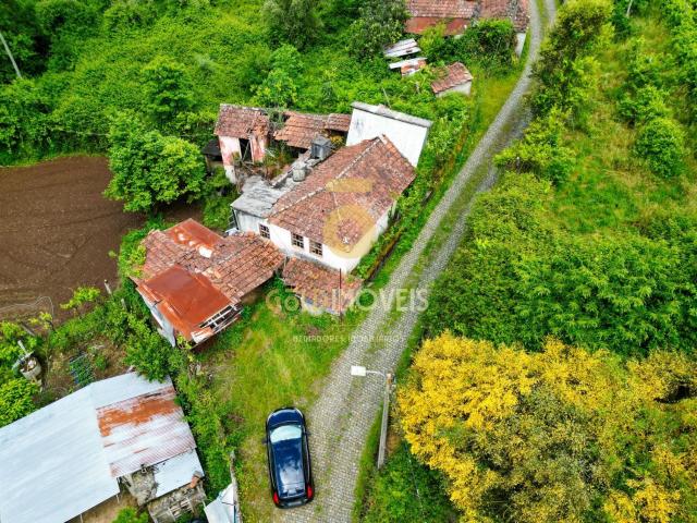 Moradia venda em Castelo De Paiva, Penas