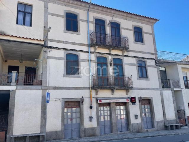 Casa venda em Ribamondego, Ribamondego