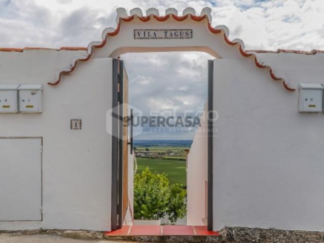 Casa venda em Alfange, Santarém