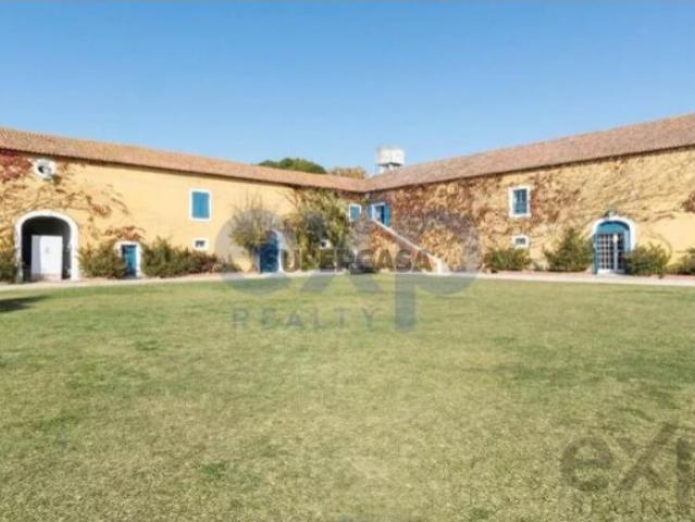 Casa venda em Pederneira, Valado Dos Frades