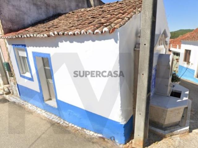 Casa venda em Alcanena, Santarém