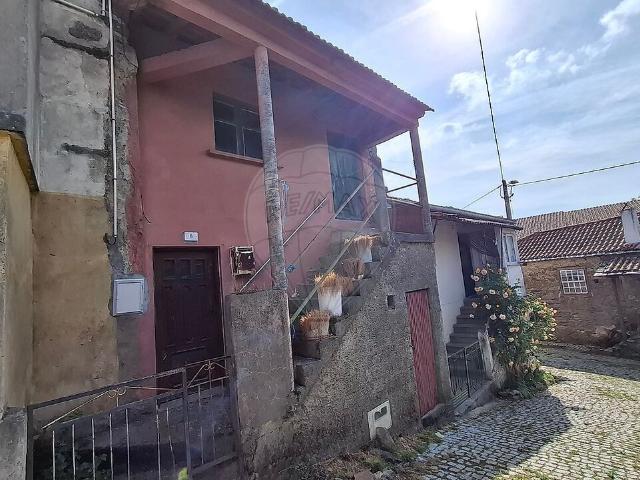 Casa venda em Babe, Bragança