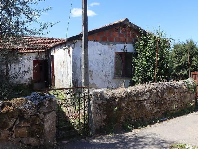 Casa venda em Paços, Valença