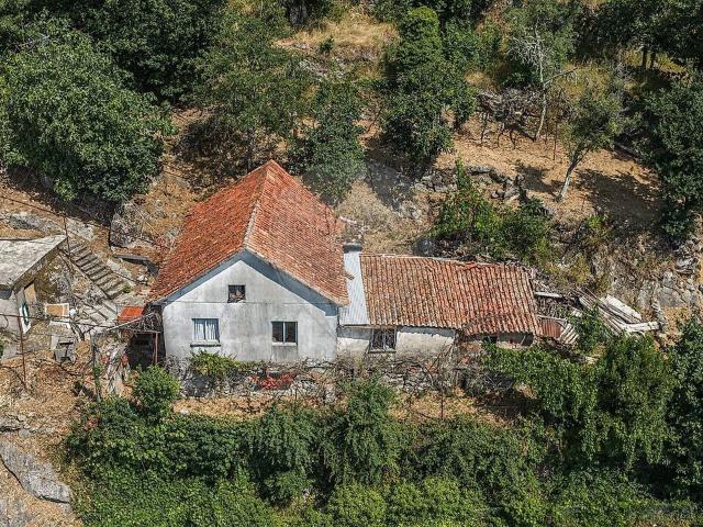 Casa venda em Freitas e Vila Cova, Fafe