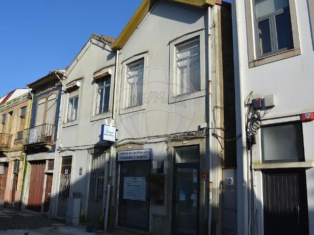 Casa venda em Basílio Teles, Matosinhos