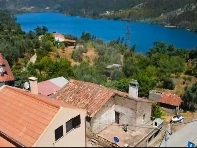Casa venda em Nossa Senhora do Pranto, Ferreira do Zêzere