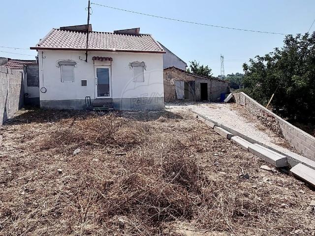 Casa venda em Parceiros e Azoia, Leiria