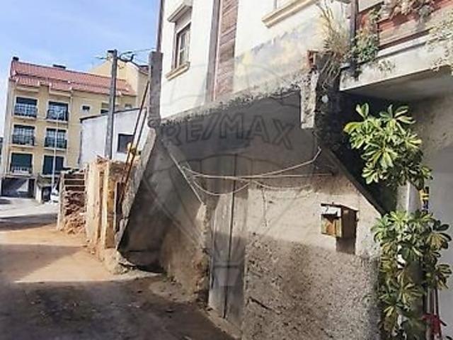 Casa venda em Figueira de Lorvão, Penacova