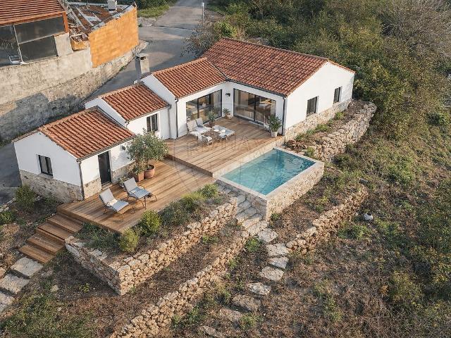 Casa venda em São Pedro de Castelões, Vale de Cambra