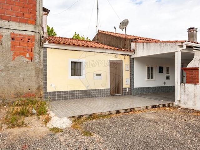 Casa venda em Aldeia da Venda, Santiago Maior