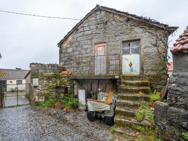 Casa venda em Parada Do Bouro, Braga