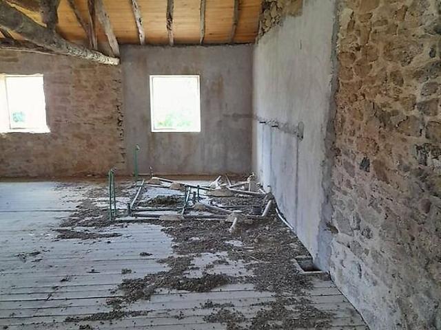 Casa venda em Vila Chã de Braciosa, Miranda do Douro