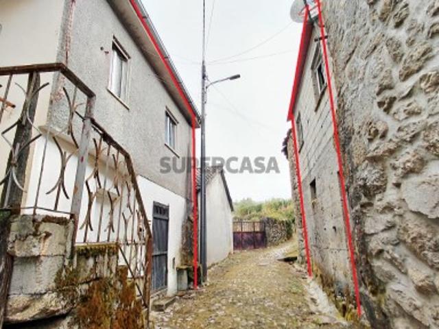 Casa venda em Aguiar da Beira, Guarda