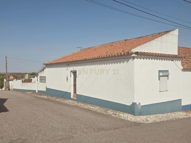Casa venda em Viana Do Alentejo, Évora