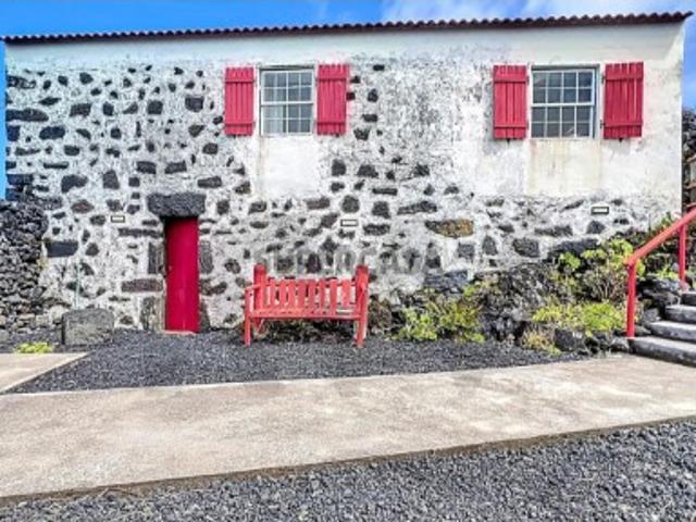 Casa venda em Açores, Madalena